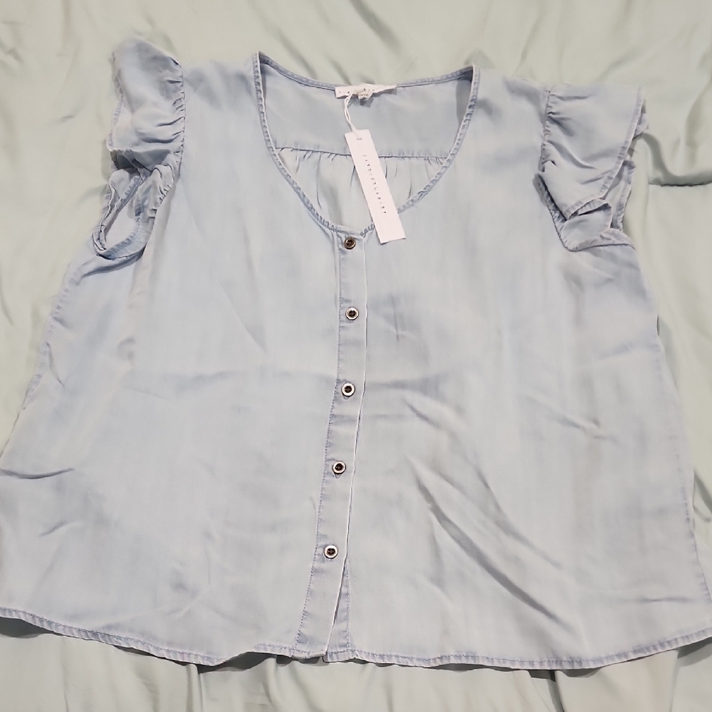 Chic Gray Cap Sleeve Ruffled Blouse